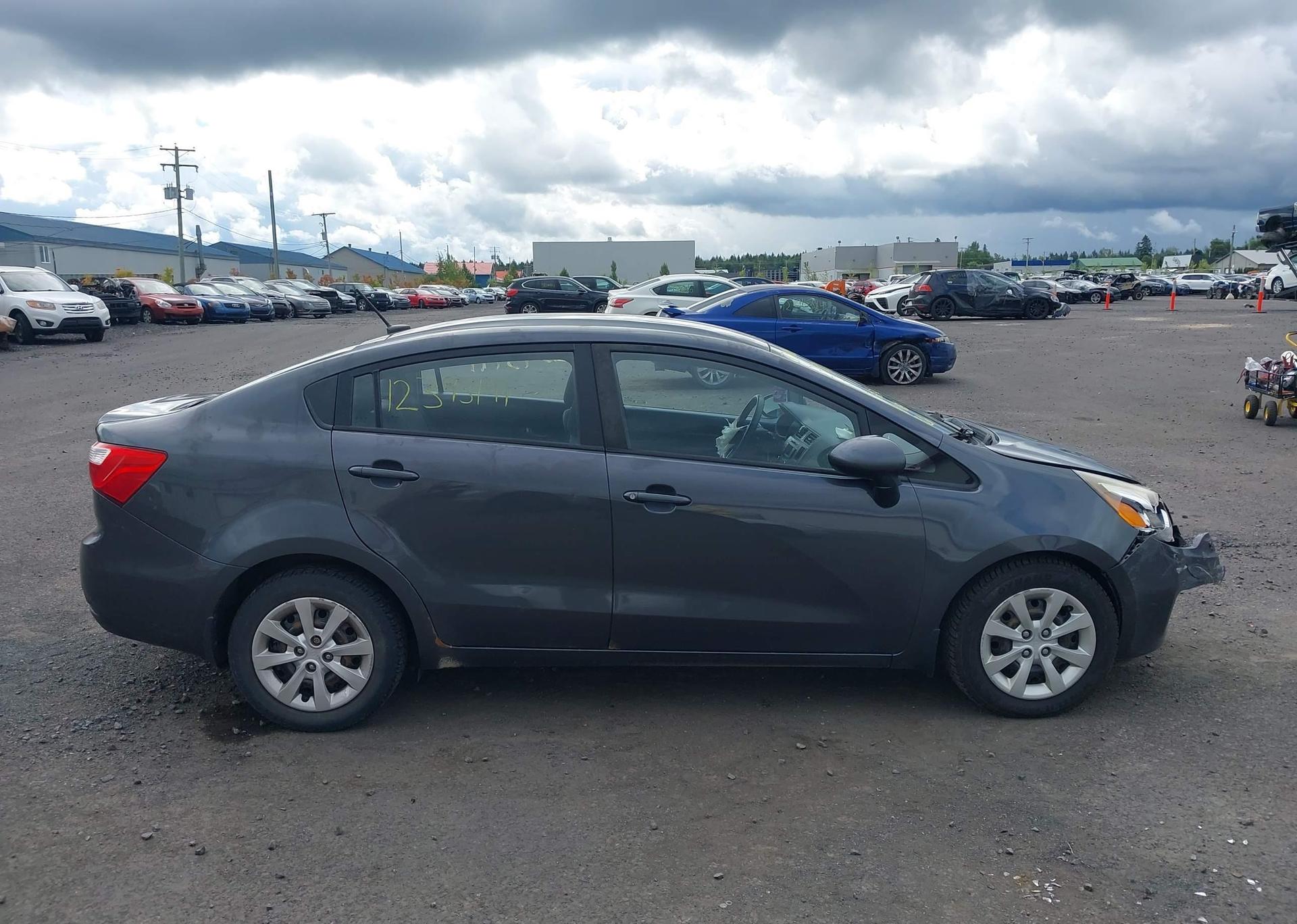 2014 KIA RIO LX