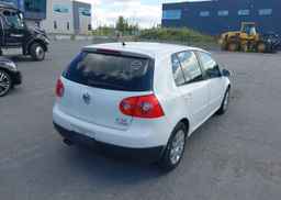 2009 VOLKSWAGEN RABBIT 5-DOOR COMFORTLINE