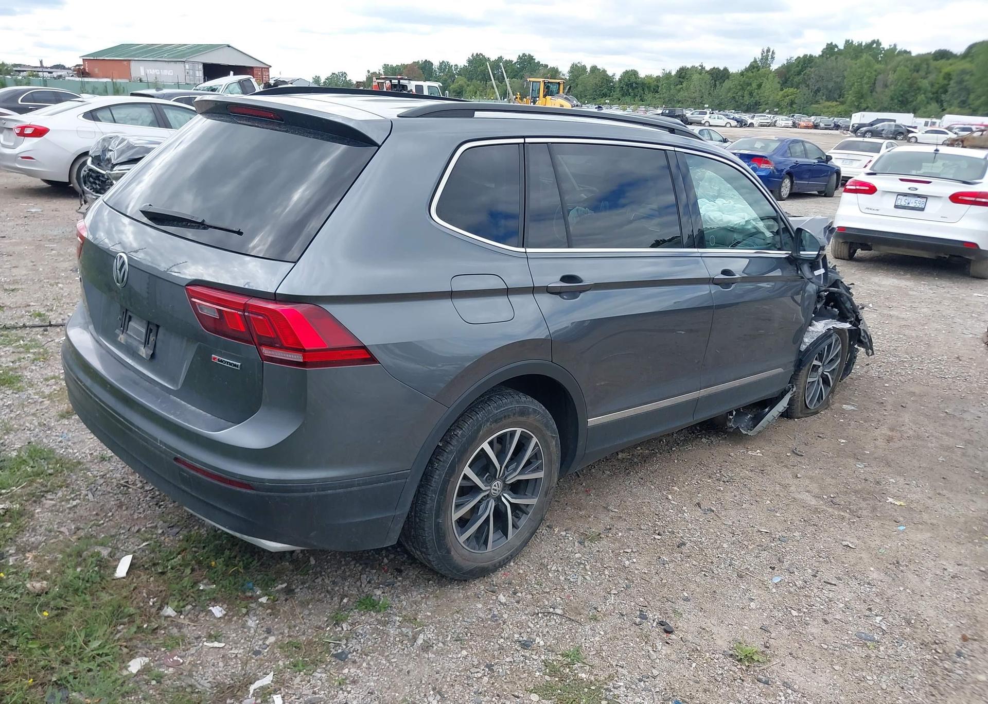 2020 VOLKSWAGEN TIGUAN SE