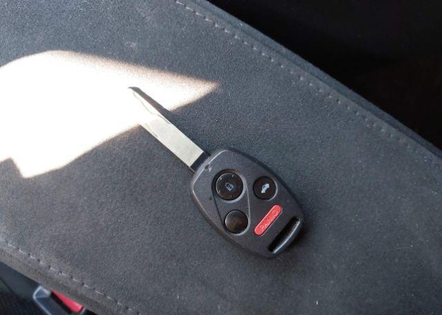 2011 HONDA CIVIC SE