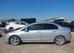2011 HONDA CIVIC SE