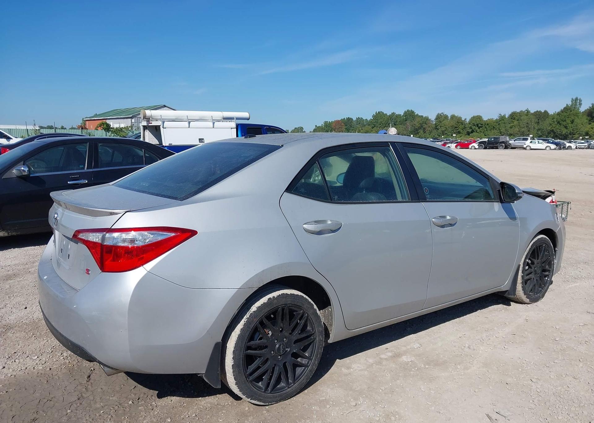 2016 TOYOTA COROLLA S