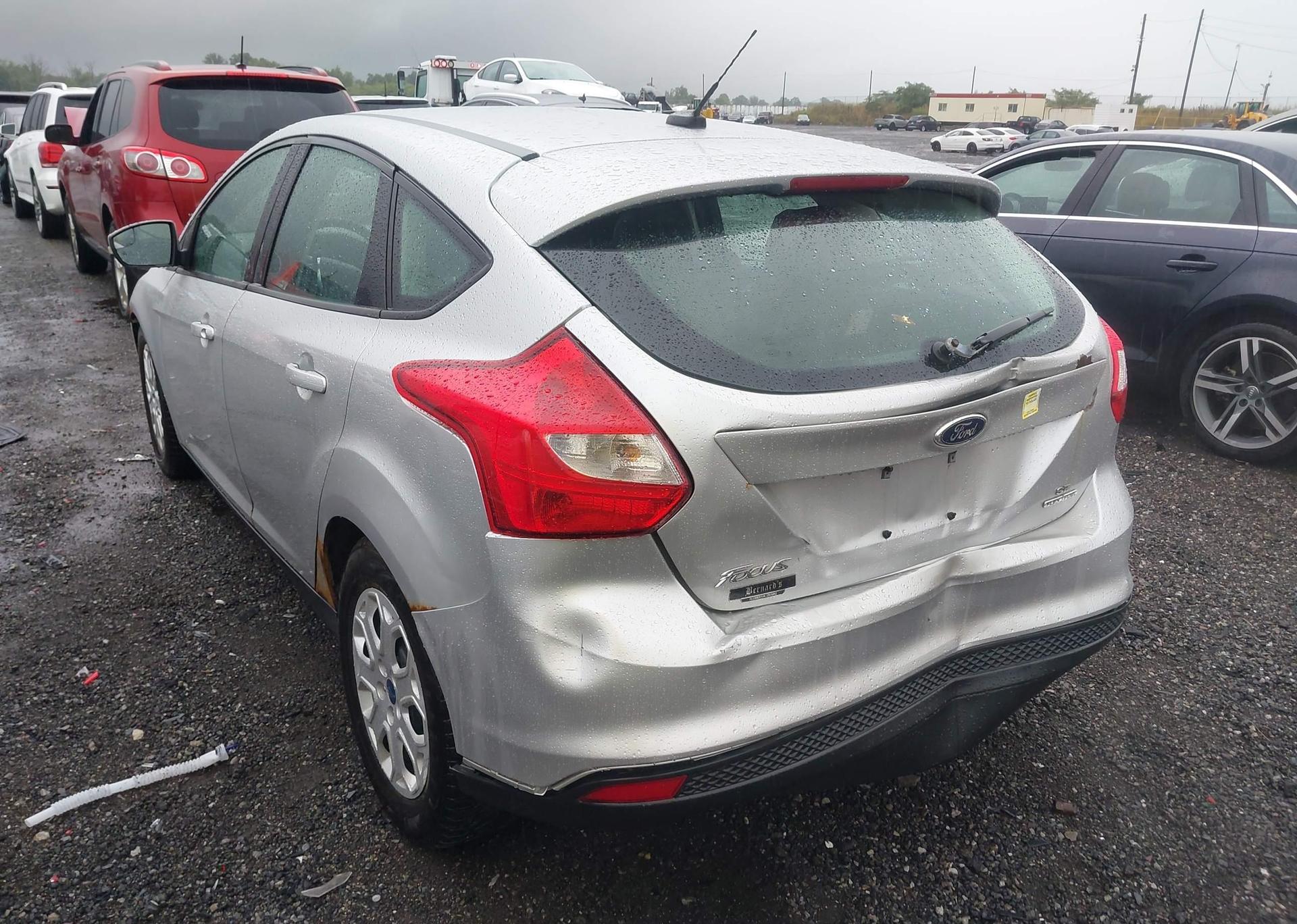 2013 FORD FOCUS SE