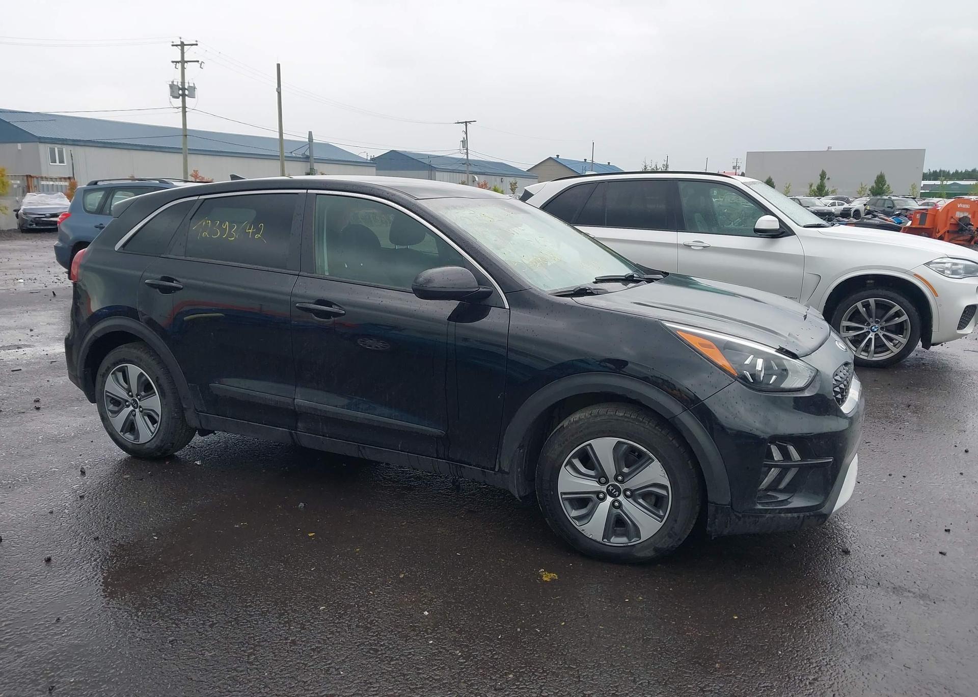 2020 KIA NIRO LX