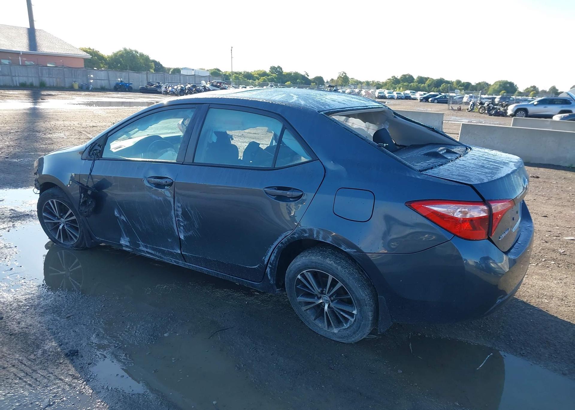 2018 TOYOTA COROLLA LE