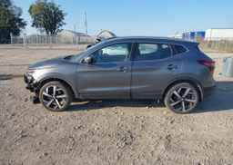2022 NISSAN QASHQAI SL