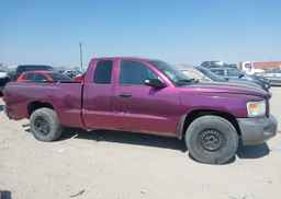 2008 DODGE DAKOTA ST