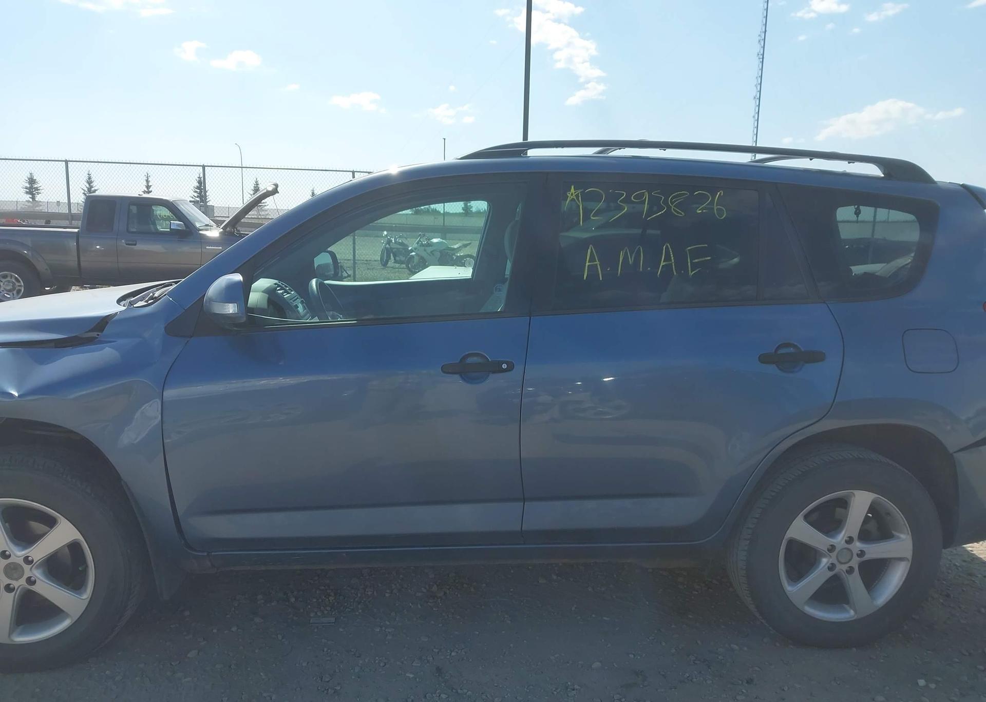 2012 TOYOTA RAV4