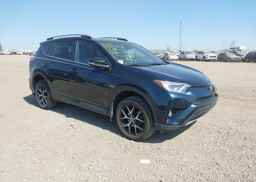 2017 TOYOTA RAV4 SE