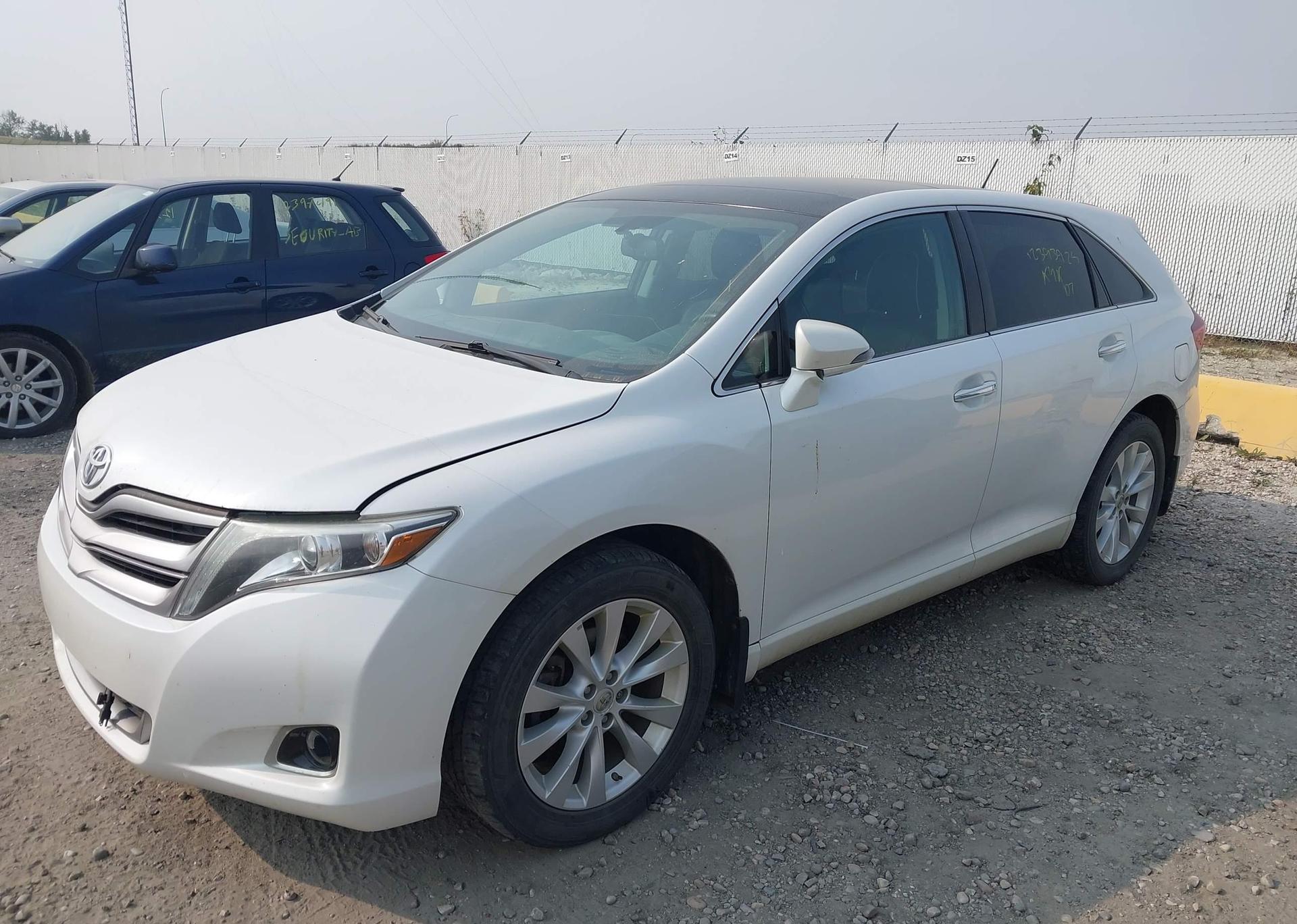 2013 TOYOTA VENZA LE