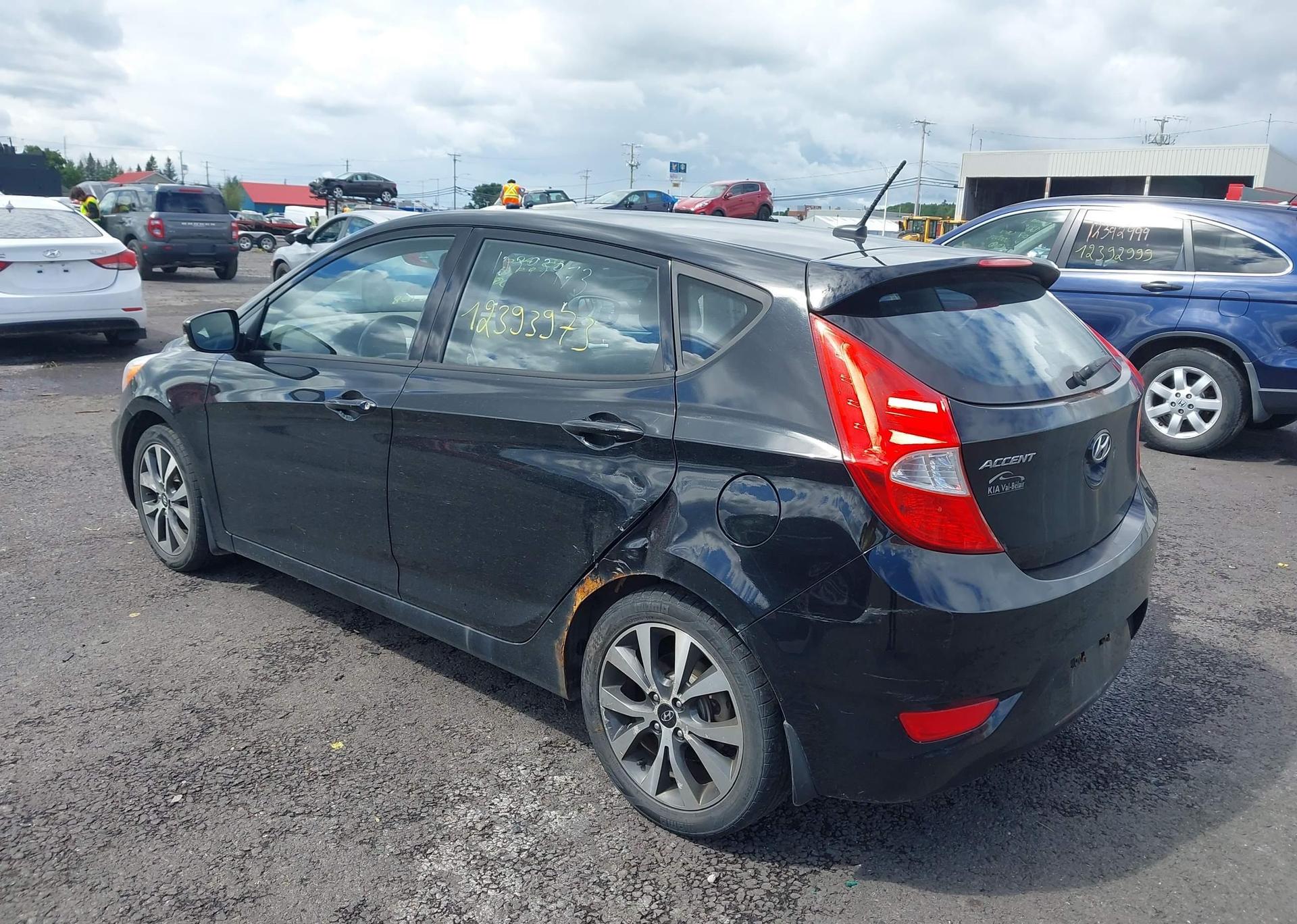 2015 HYUNDAI ACCENT GLS