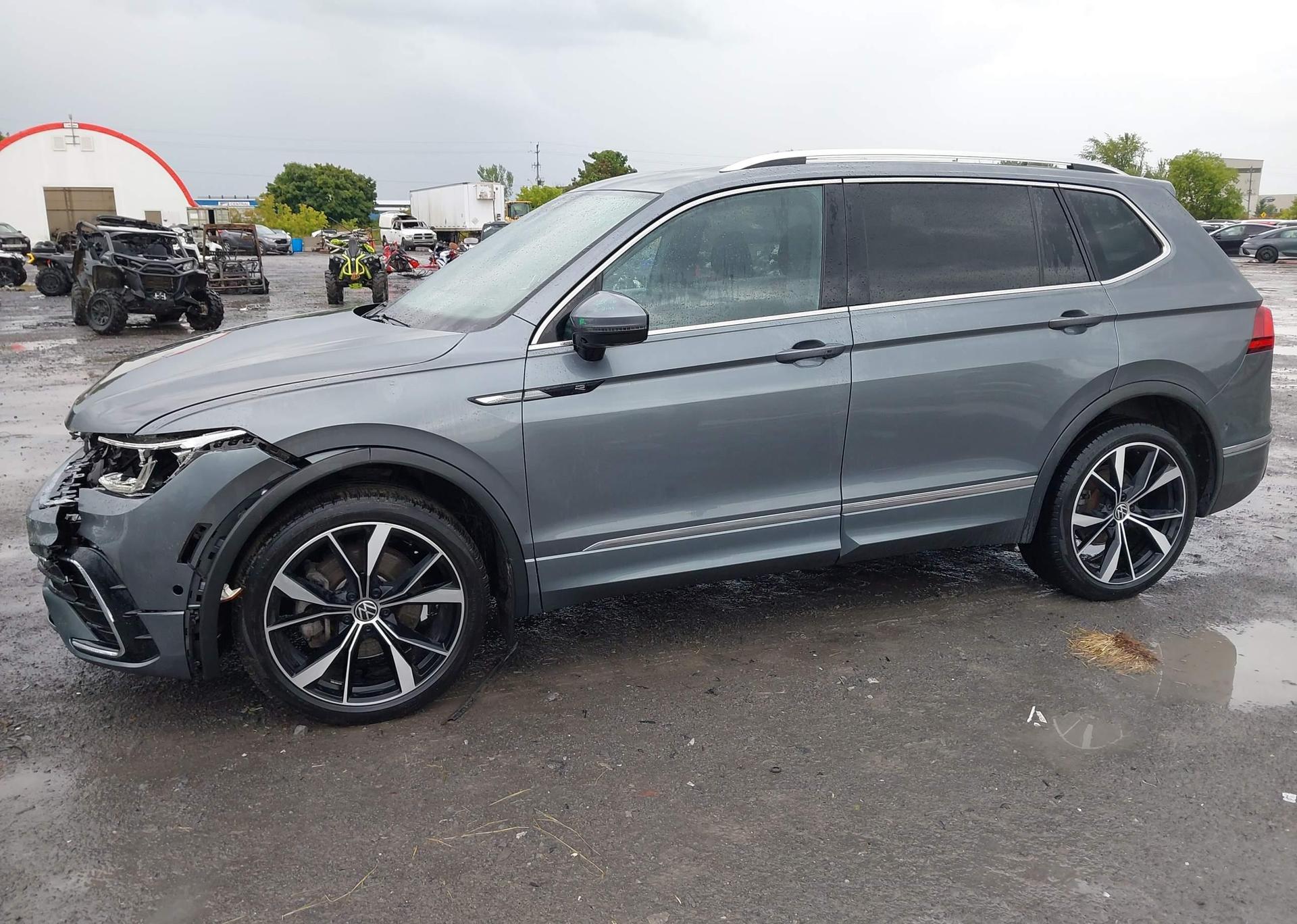 2022 VOLKSWAGEN TIGUAN