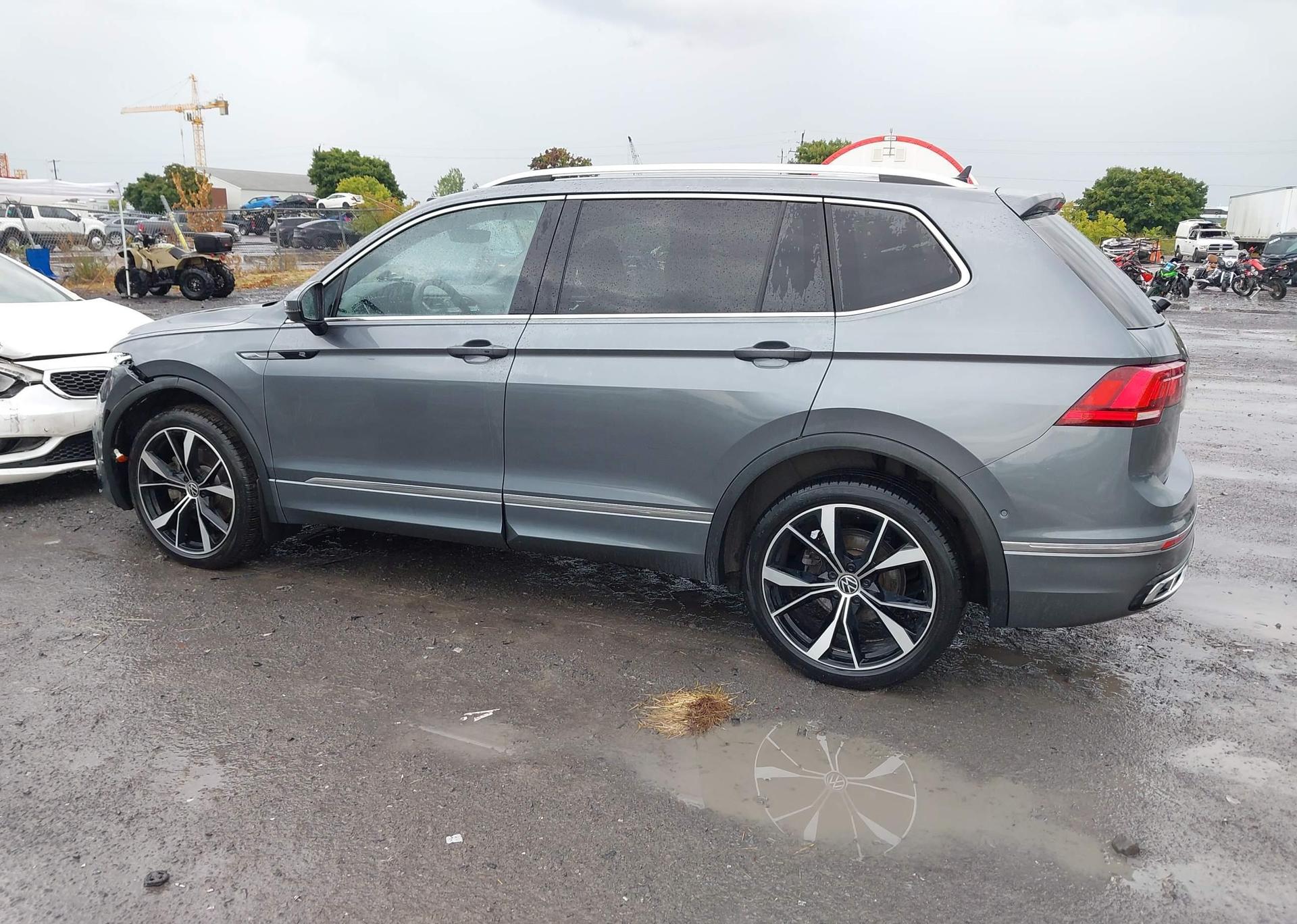 2022 VOLKSWAGEN TIGUAN