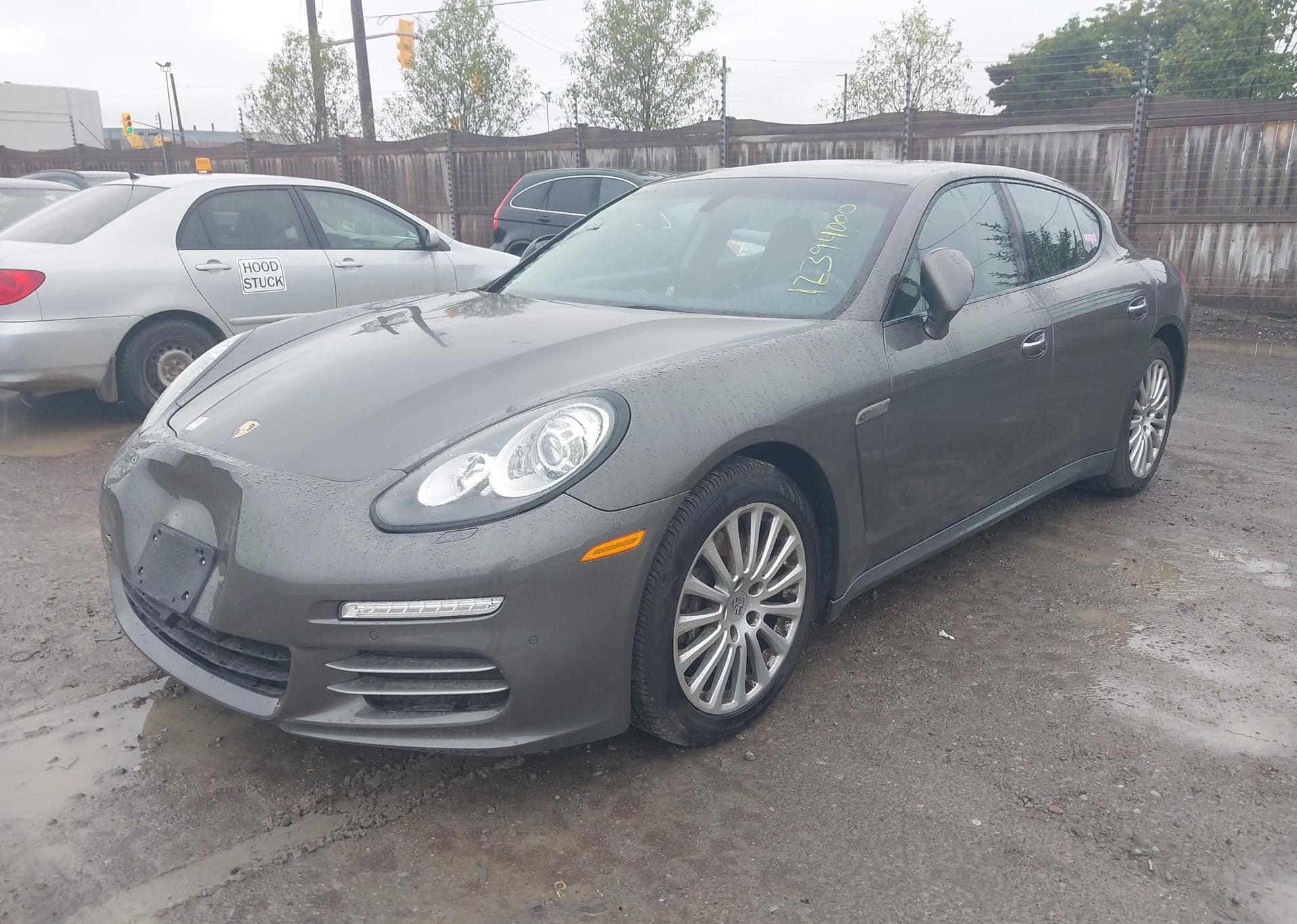 2014 PORSCHE PANAMERA