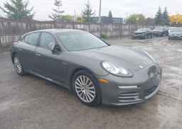 2014 PORSCHE PANAMERA