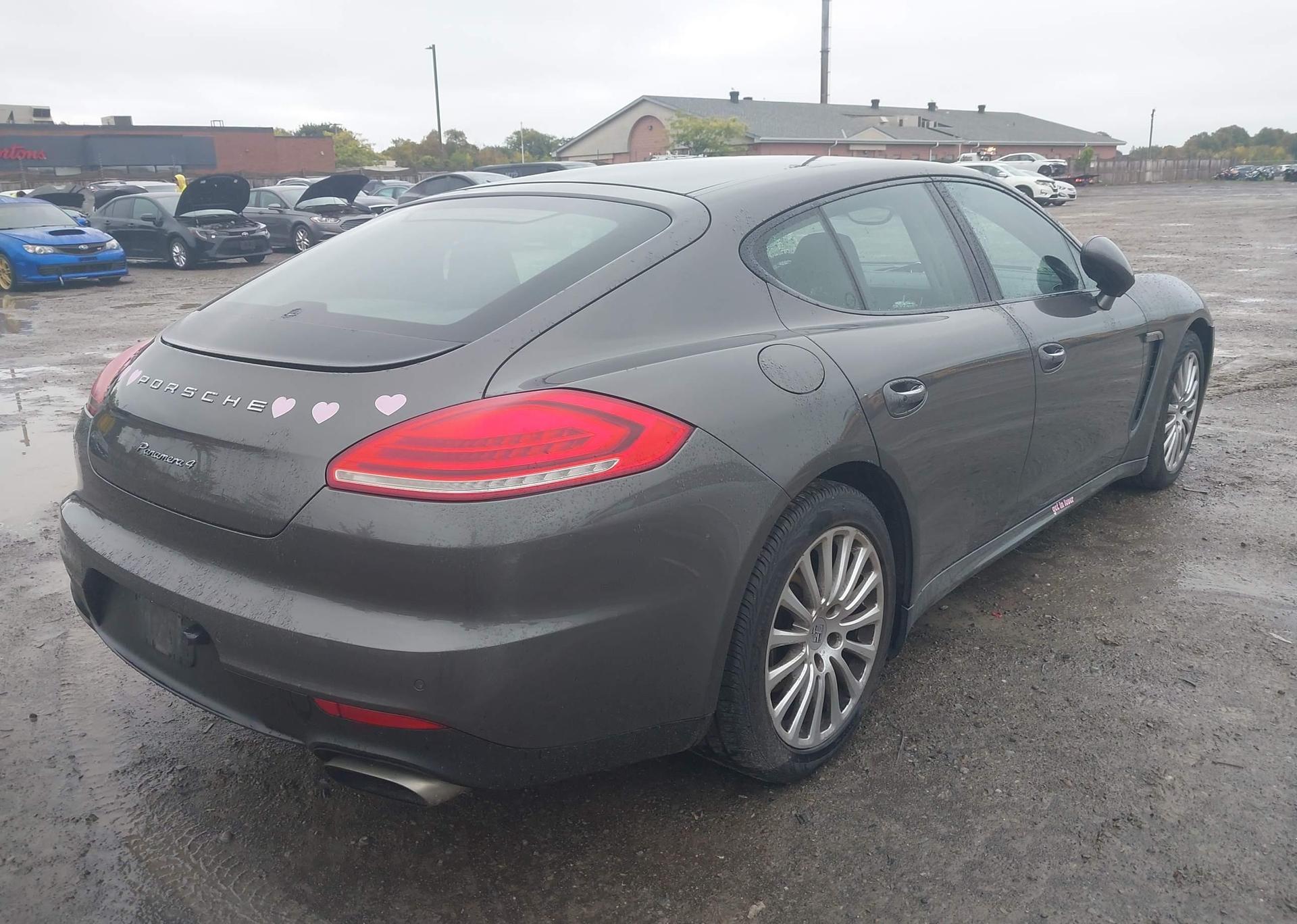 2014 PORSCHE PANAMERA