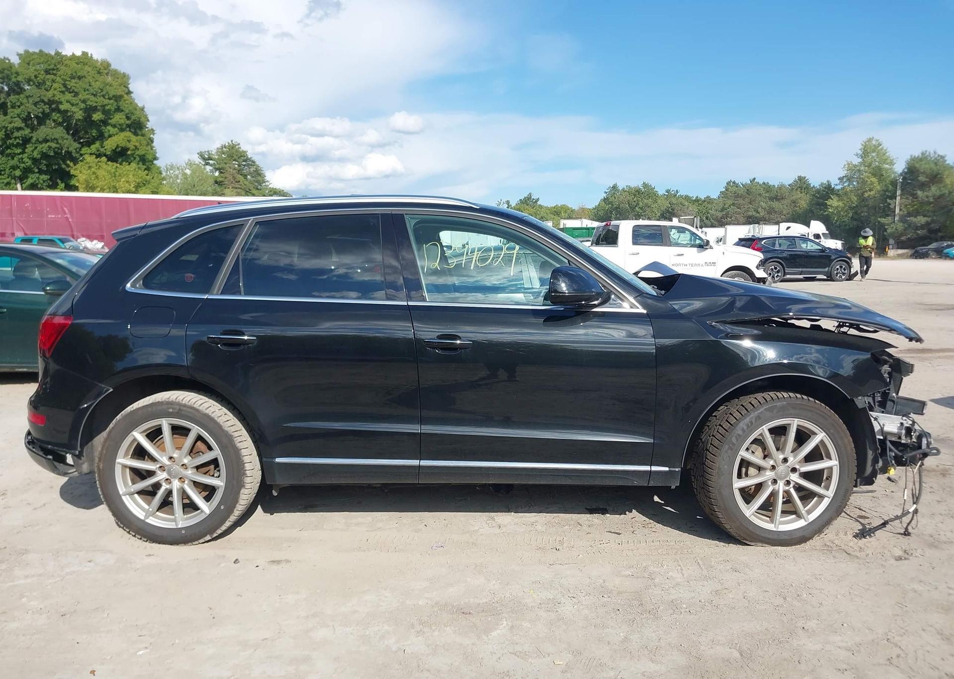 2017 AUDI Q5 2.0T TECHNIK