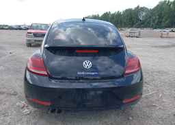 2017 VOLKSWAGEN BEETLE SE