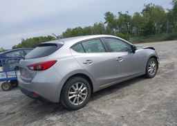 2016 MAZDA MAZDA3 GS