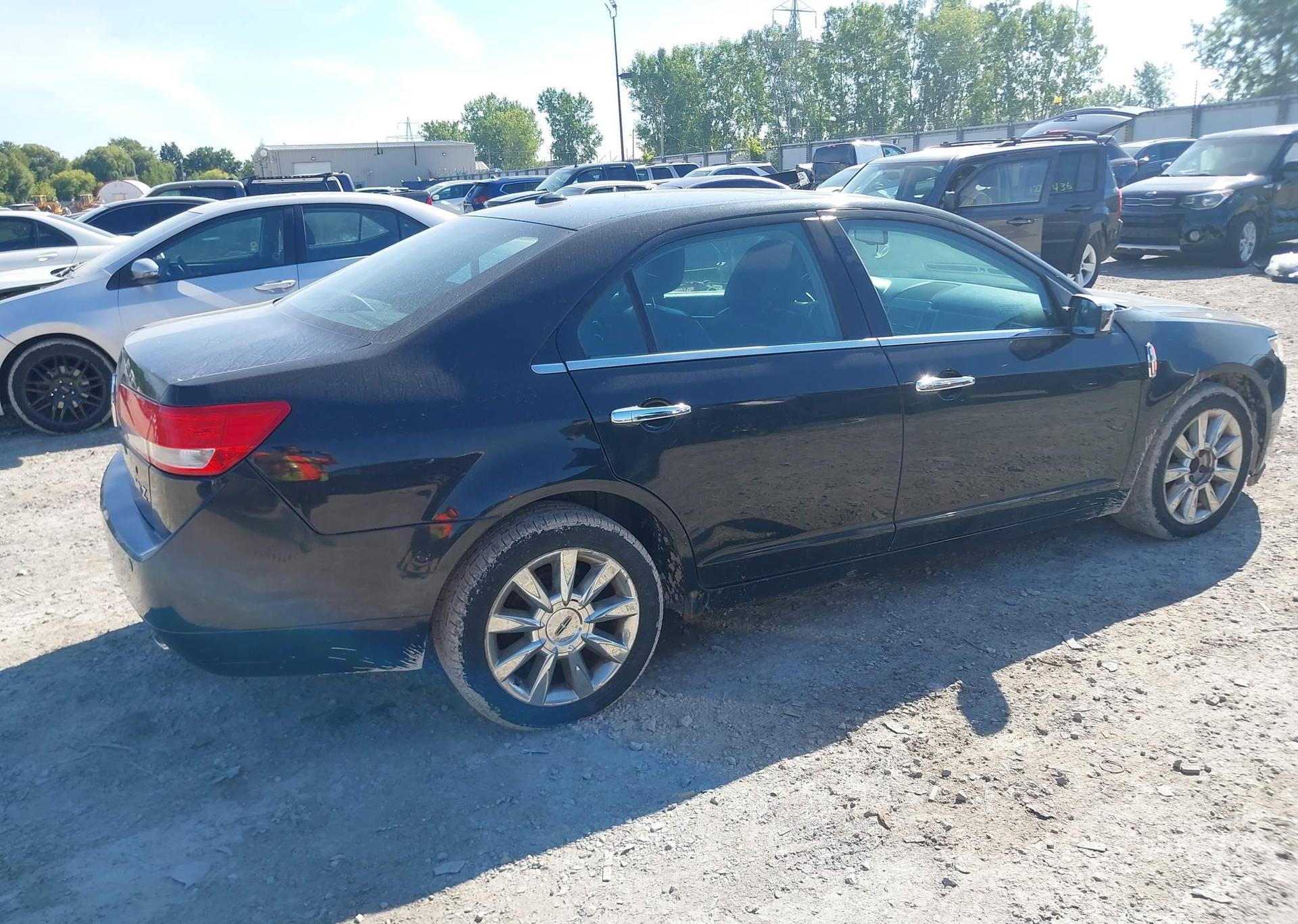 2010 LINCOLN MKZ