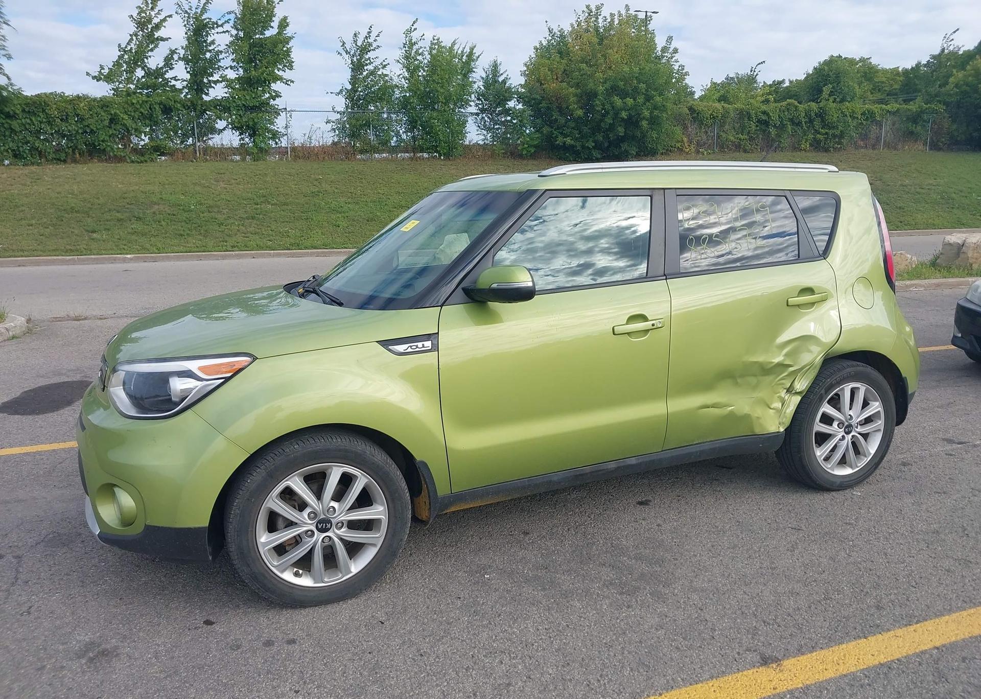 2017 KIA SOUL +