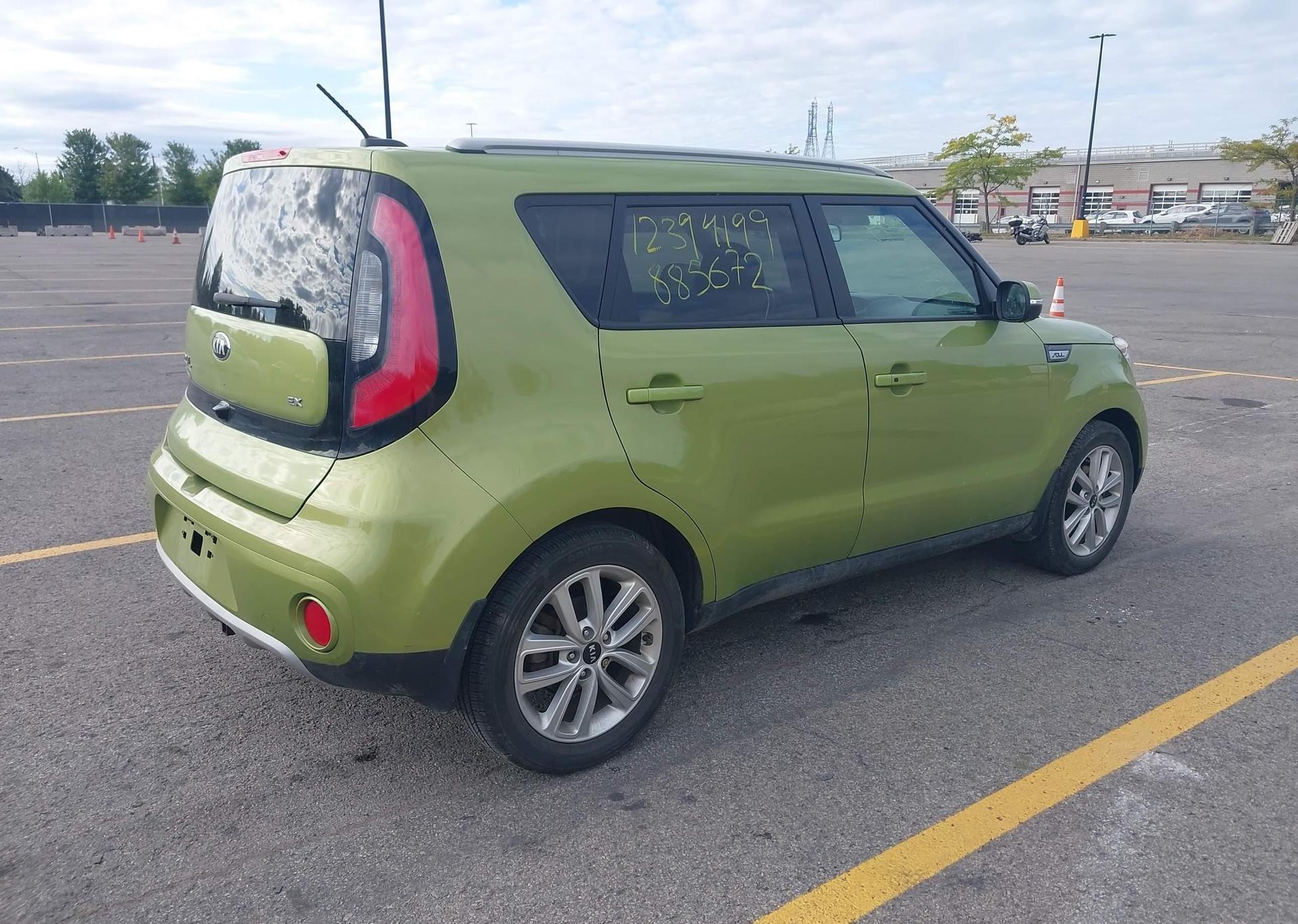 2017 KIA SOUL +