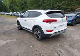 2018 HYUNDAI TUCSON SE 1.6T