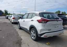 2022 NISSAN KICKS S