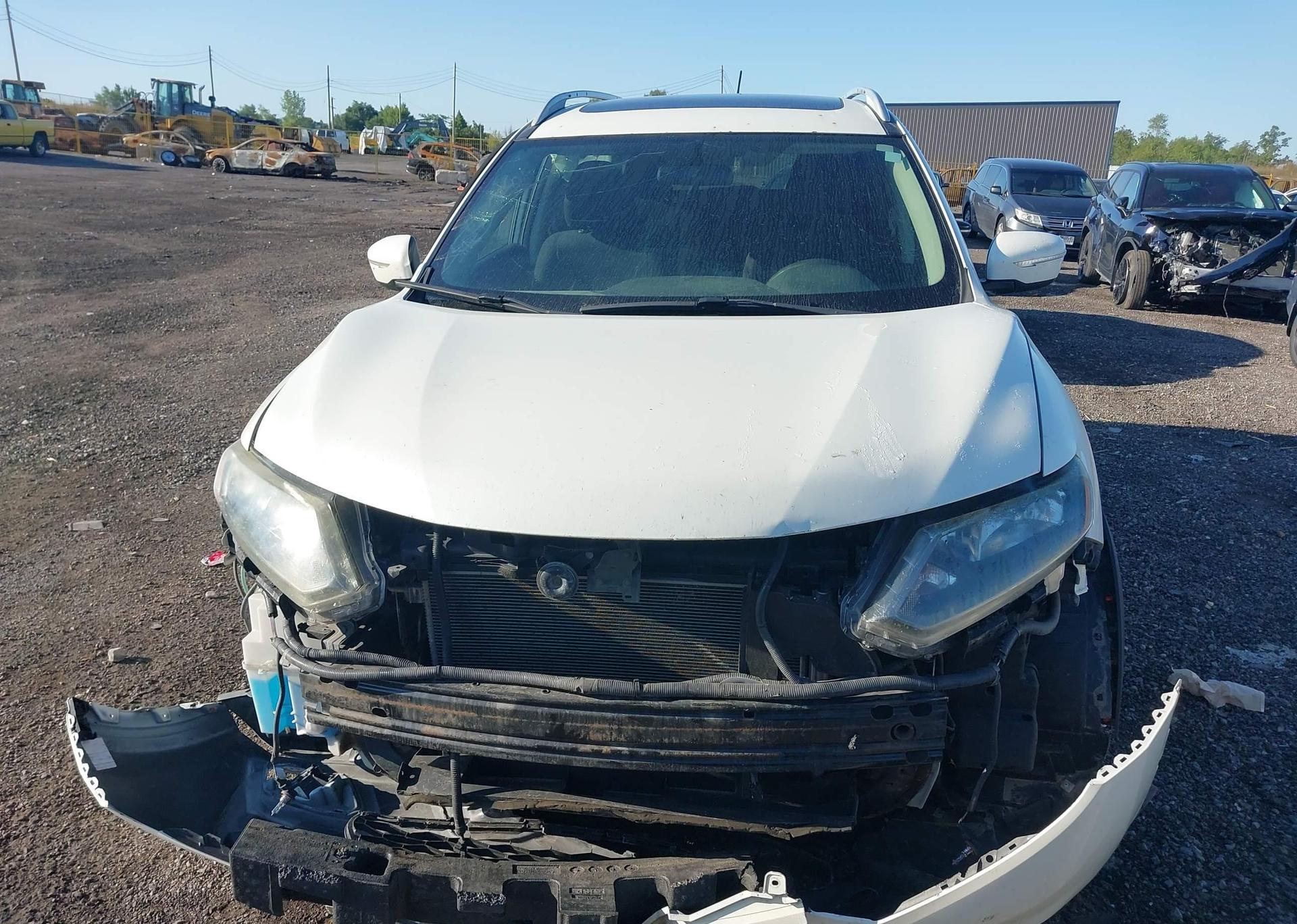 2015 NISSAN ROGUE S
