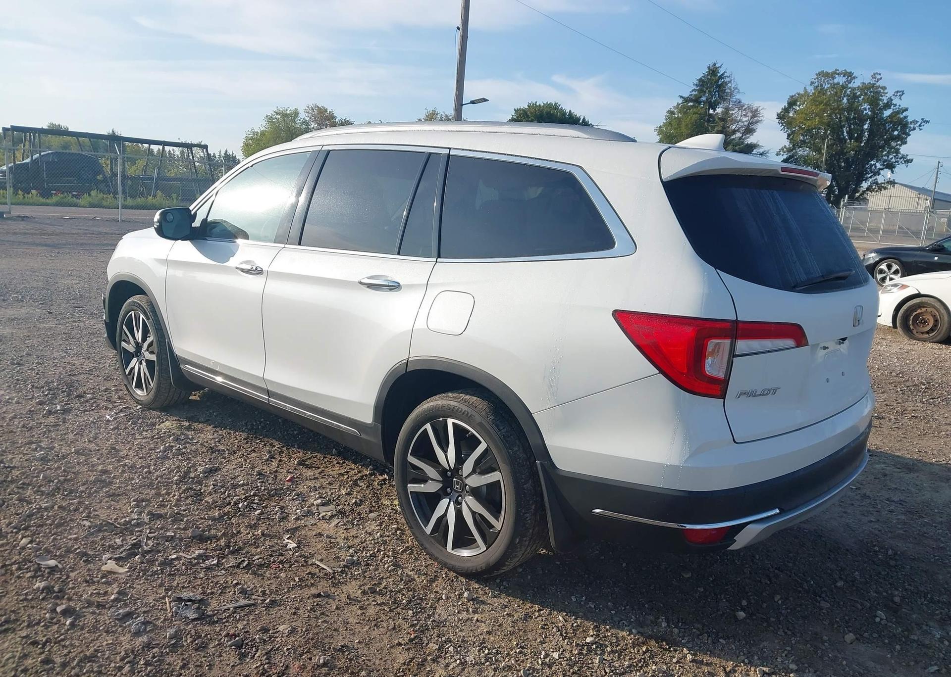 2021 HONDA PILOT TOURING 7P