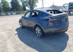 2022 TESLA MODEL Y