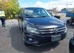 2012 VOLKSWAGEN TIGUAN S
