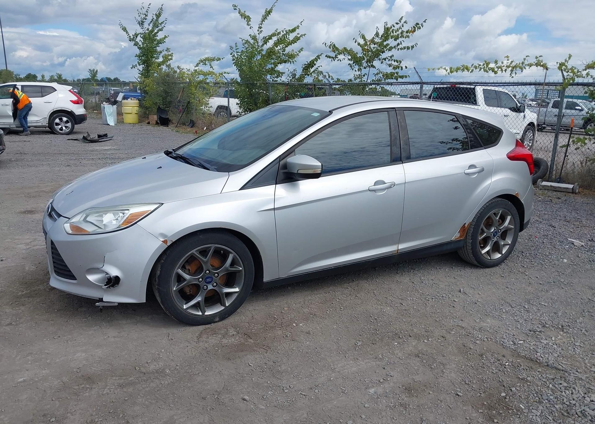 2013 FORD FOCUS SE