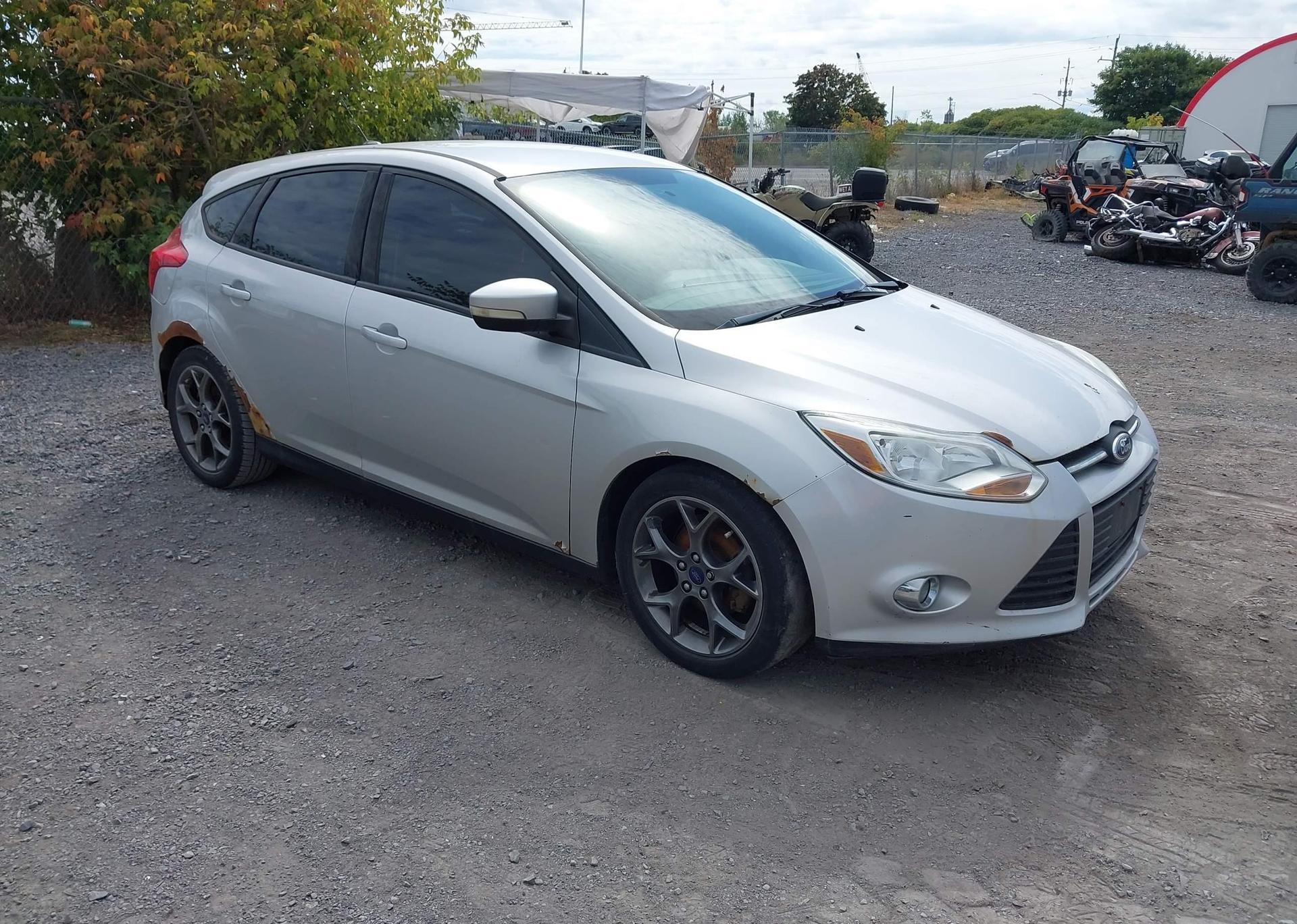 2013 FORD FOCUS SE