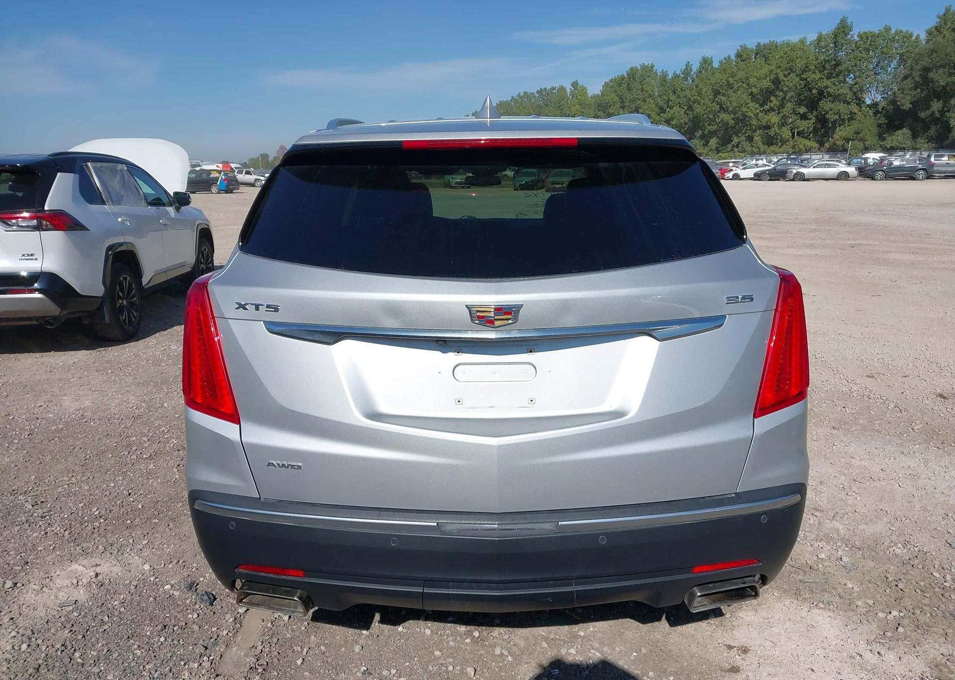 2018 CADILLAC XT5 LUXURY