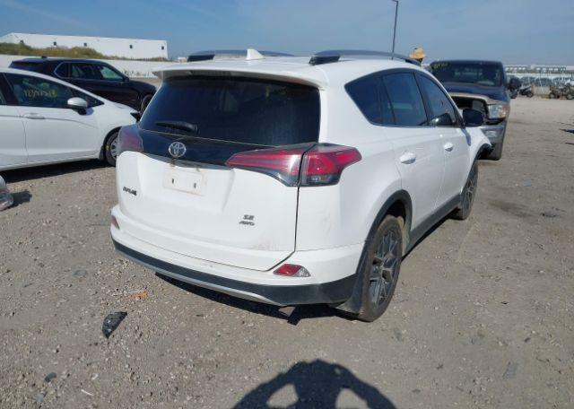 2016 TOYOTA RAV4 SE