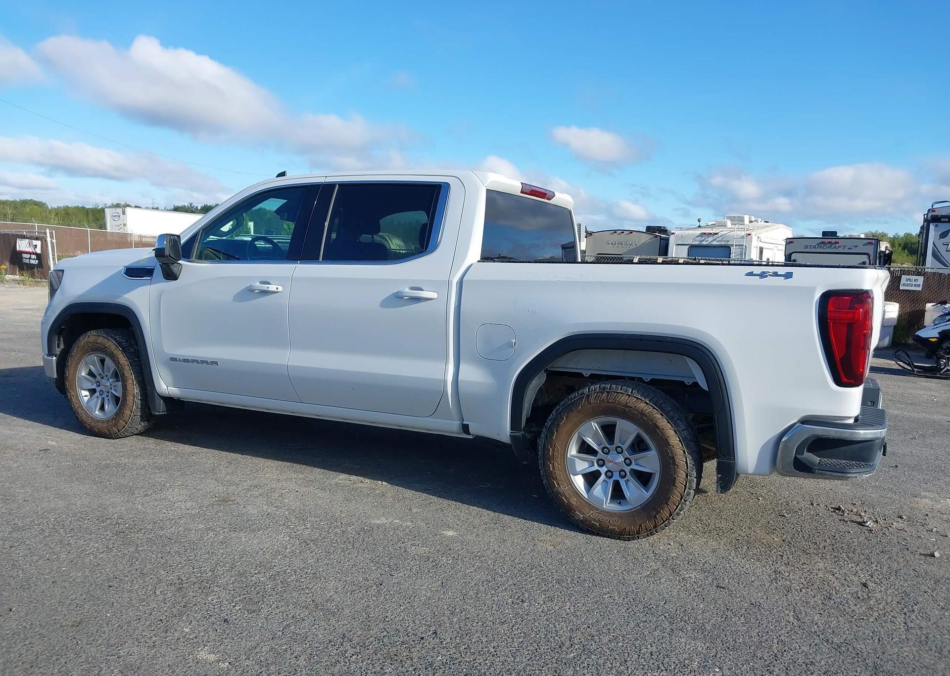 2023 GMC SIERRA K1500 SLE