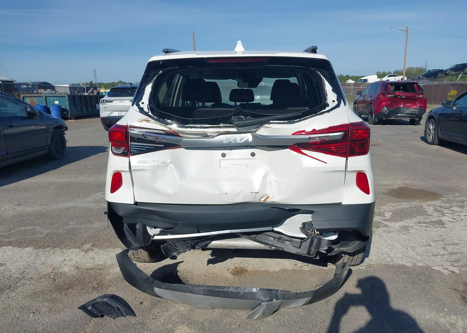2023 KIA SELTOS EX