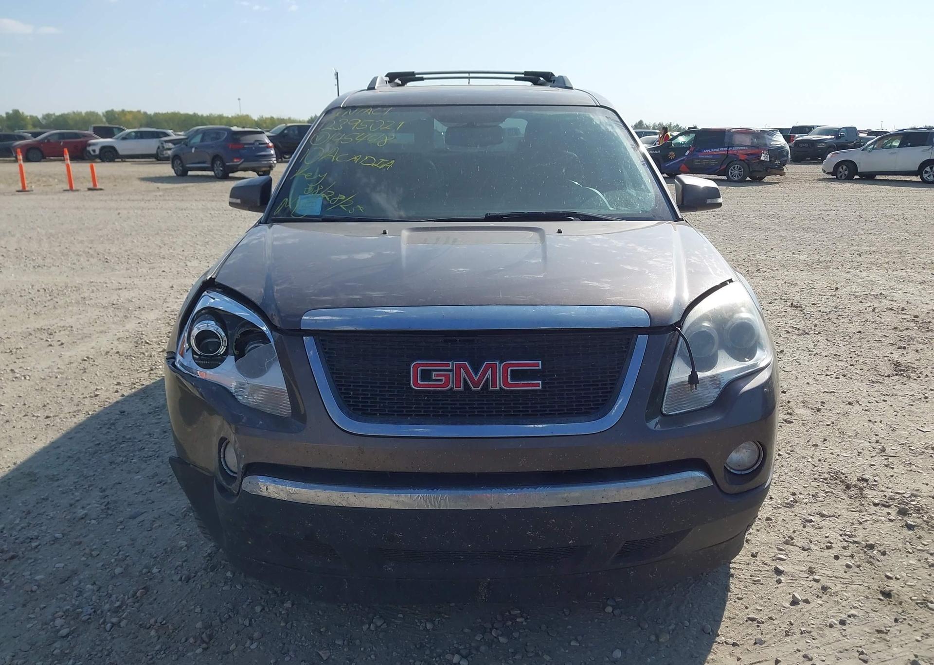 2010 GMC ACADIA SLT-1