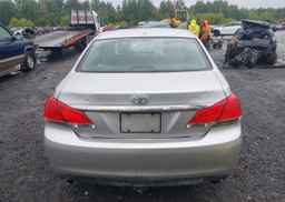 2011 TOYOTA AVALON XLS
