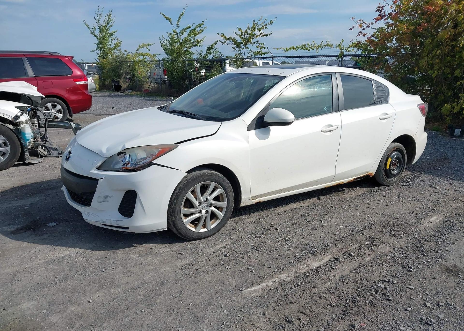 2012 MAZDA MAZDA3 GS-SKY