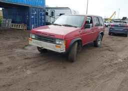 1994 NISSAN PATHFINDER LE