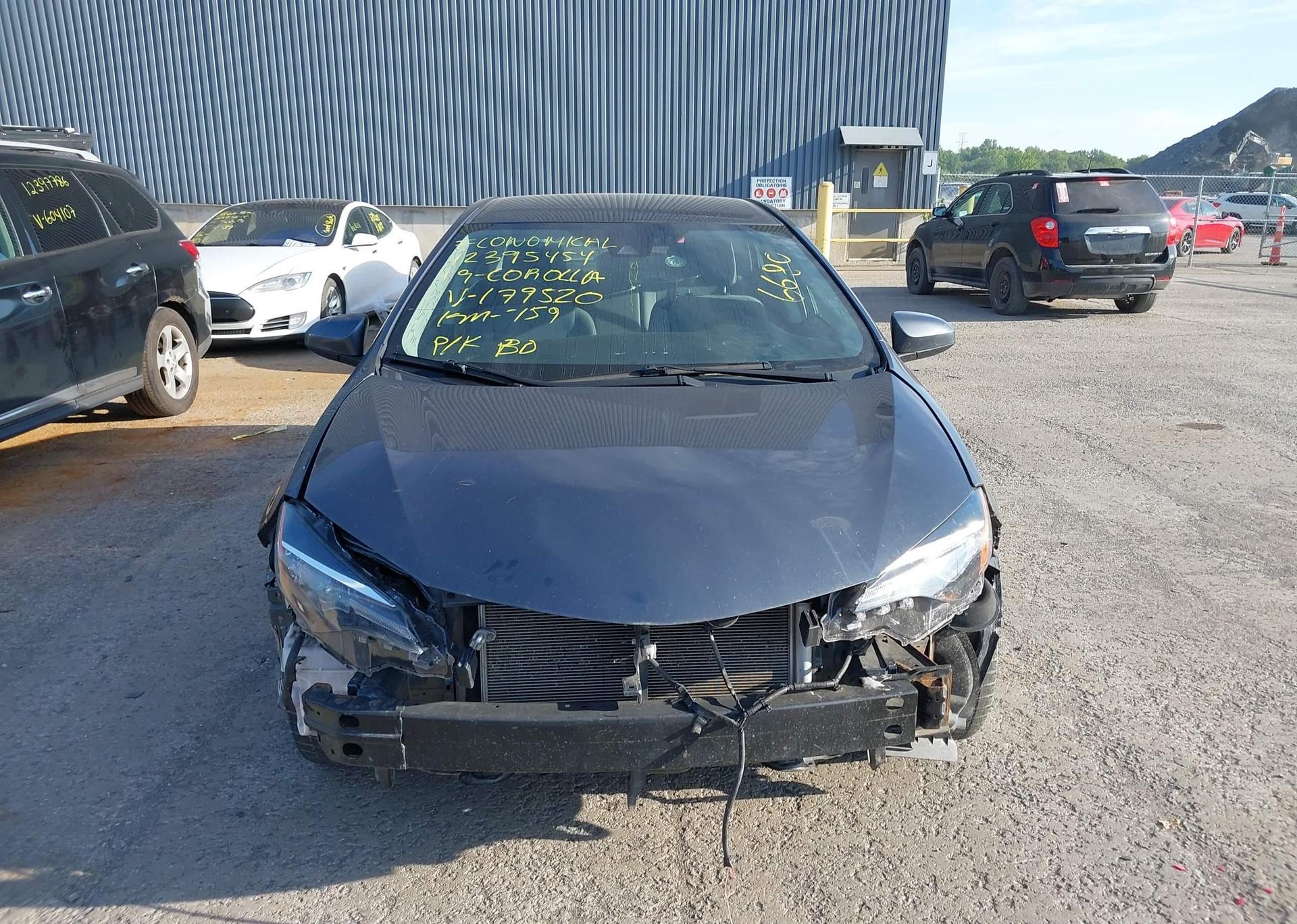 2019 TOYOTA COROLLA
