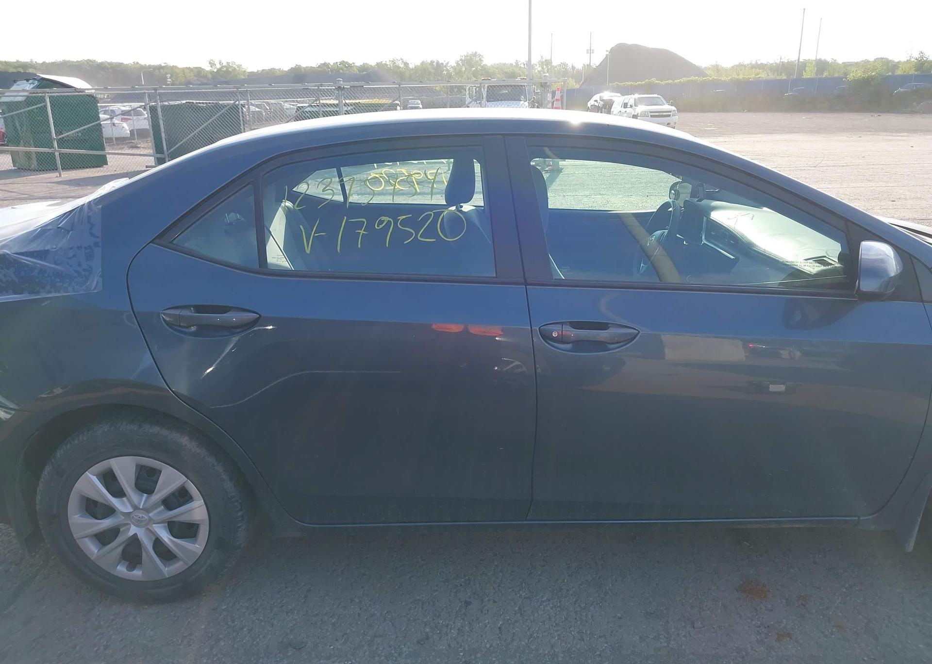 2019 TOYOTA COROLLA