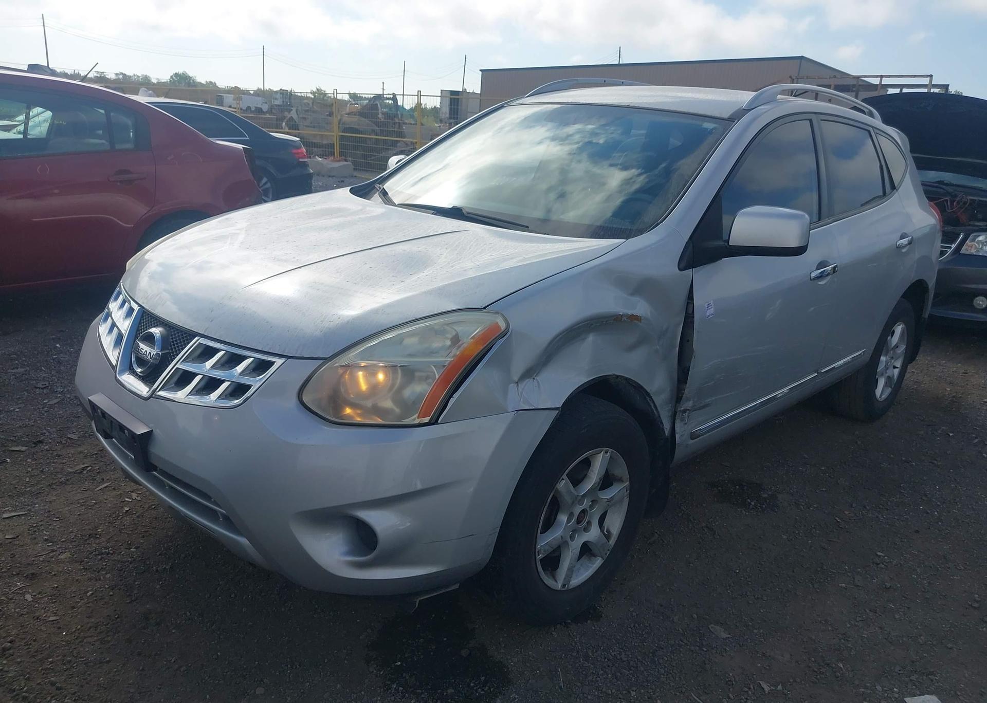 2012 NISSAN ROGUE S