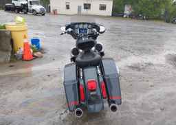 2019 HARLEY-DAVIDSON FLHXSE
