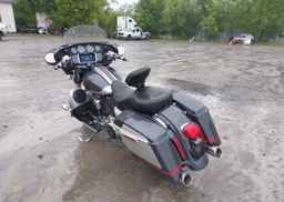 2019 HARLEY-DAVIDSON FLHXSE