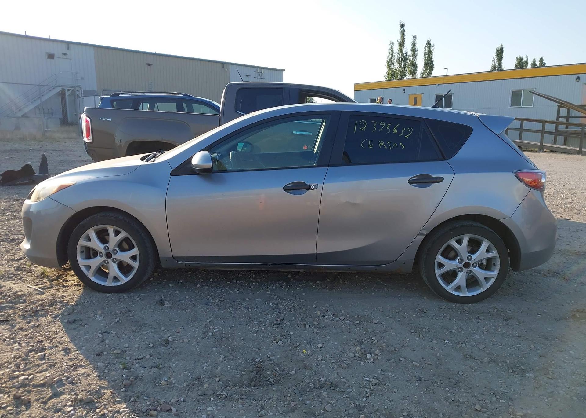 2012 MAZDA 3 I