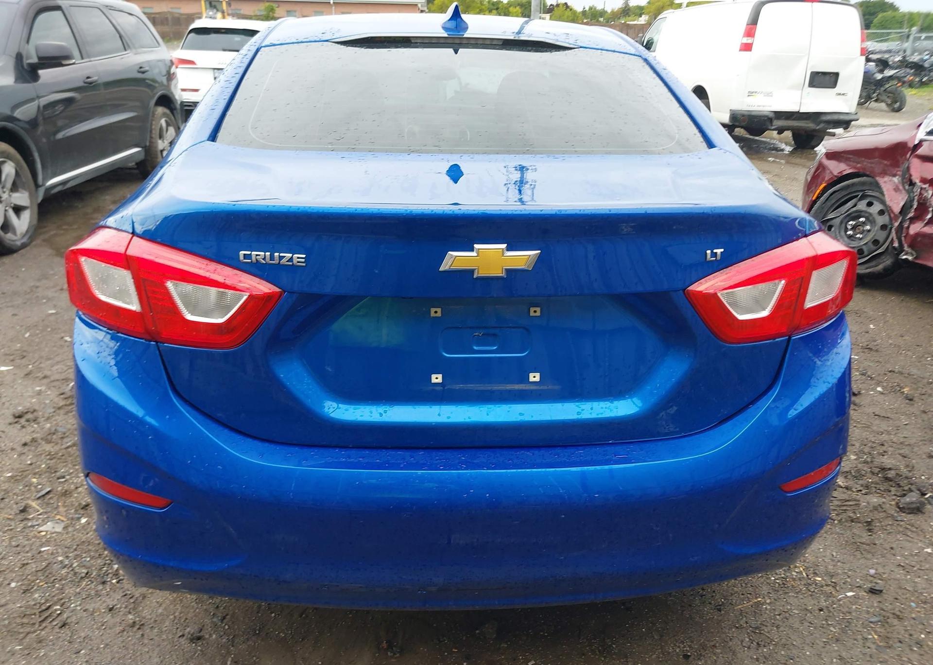 2016 CHEVROLET CRUZE LT