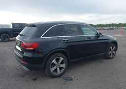 2022 MERCEDES-BENZ GLC 300 4MATIC